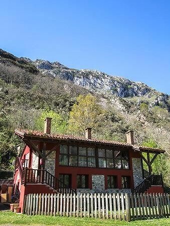 Les Vegues II Apartment Santillan Екстериор снимка