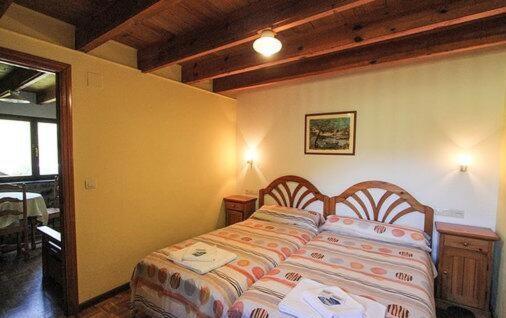 Les Vegues II Apartment Santillan Екстериор снимка